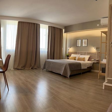 Luxor Premium Suites Солун Екстериор снимка